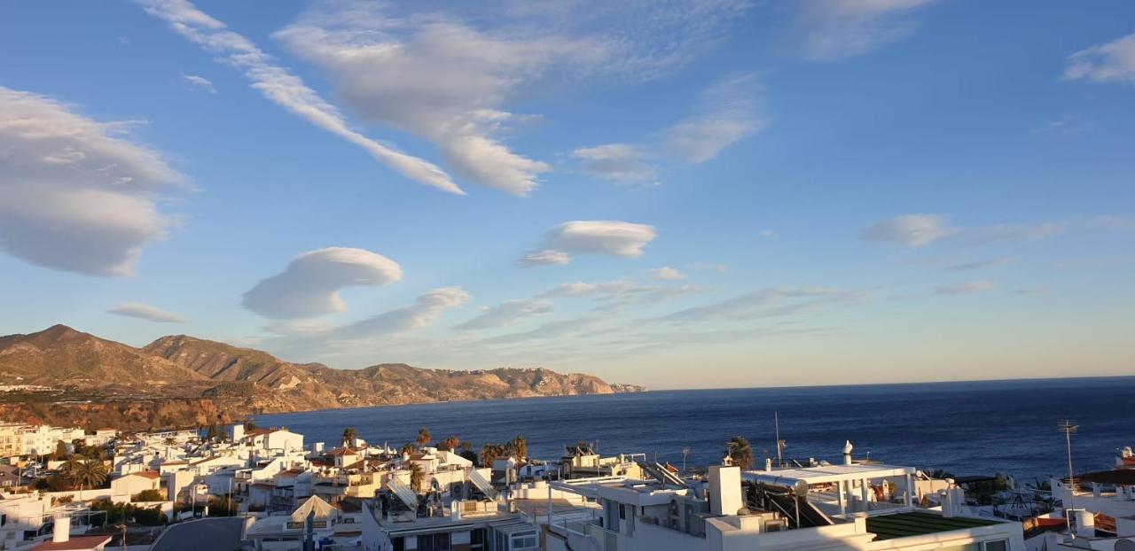 Maravilloso Apartamento Nerja Eksteriør billede