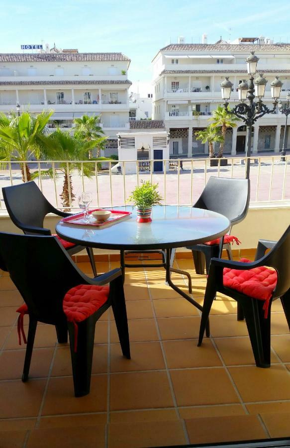 Maravilloso Apartamento Nerja Eksteriør billede